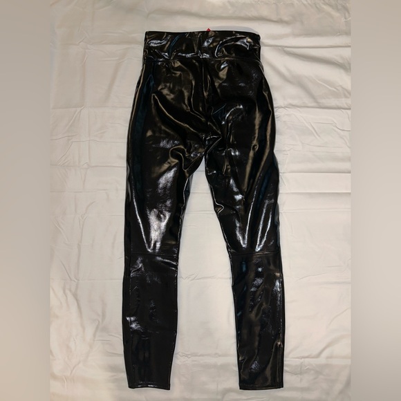 SPANX Faux Patent Leather Leggings - Picture 5 of 8